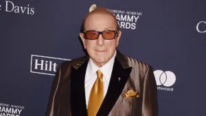 Clive Davis Net Worth